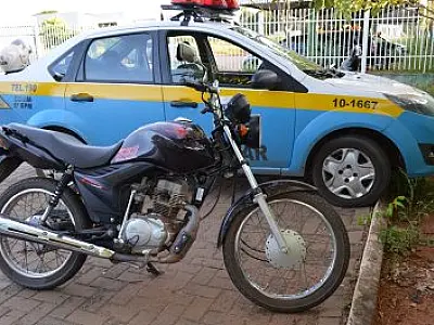 PM recupera em Coxim, moto roubada na Capital