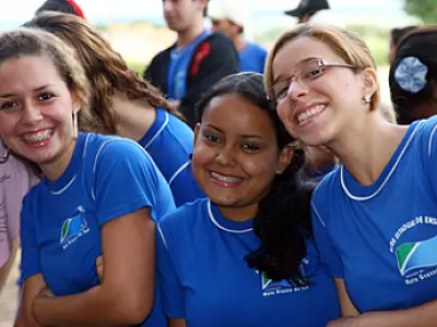 Estão abertas as inscrições para o Programa Jovens Embaixadores