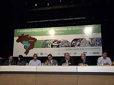 Autoridades sul-mato-grossenses debatem Plano Nacional de Resíduos Sólidos