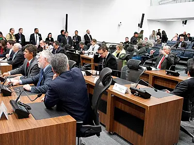 Projetos sobre saúde mental e conflito em escolas estão na pauta desta quarta-feira