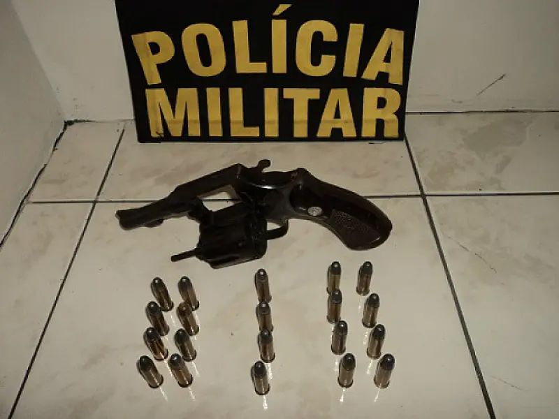 Homem é flagrado com revólver e munições em Bataguassu