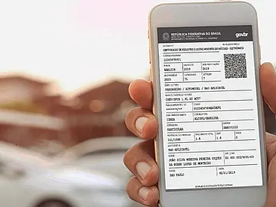 Renovação de CNH e emissão de licenciamento passam a ser exclusivos pela internet
