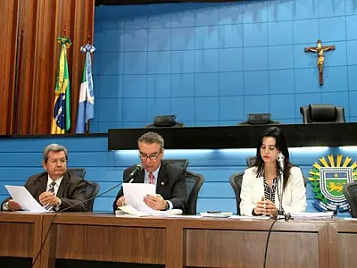 Relatório final da CPI do Cimi é aprovado e deputados pedem providências