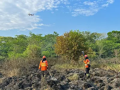 Com aeronaves e equipes extras, Governo de MS intensifica ações e combate aos incêndios no Pantanal