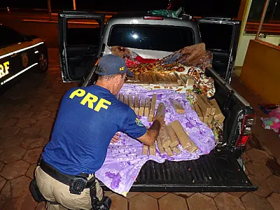 Polícia Rodoviária apreende pistolas e 350 kg de maconha