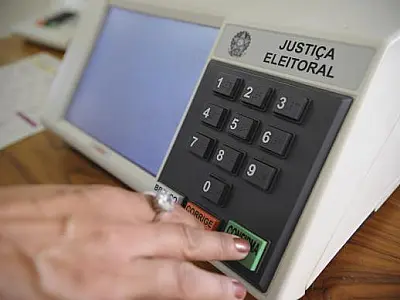 Eleitor que não votou nem justificou no 1º turno pode votar normalmente no 2º