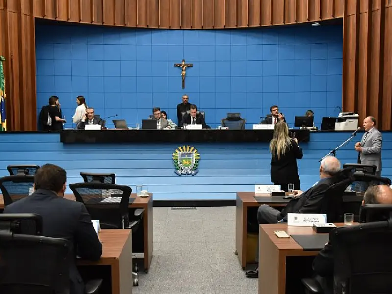 Deputados devem votar quatro projetos na sessão ordinária desta quinta-feira