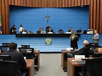 Deputados devem votar quatro projetos na sessão ordinária desta quinta-feira