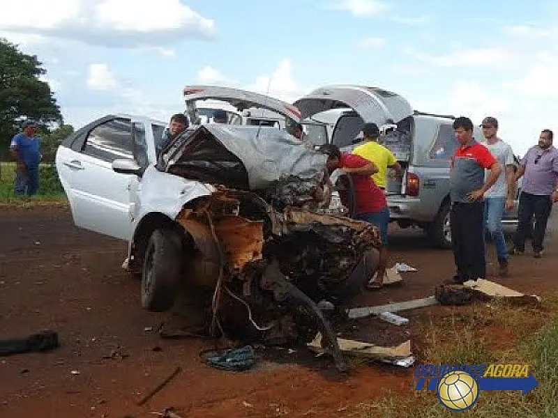 Colisão entre carro e carreta deixa uma vítima fatal na MS-379