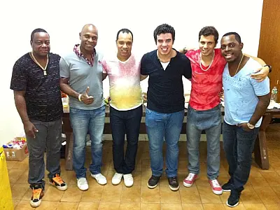 Grupo de pagode da Capital grava CD com Molejo e Tchakabum