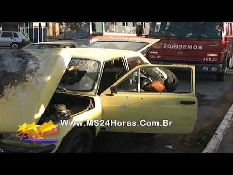 Explosão de carro-bomba em Campo Grande, MS