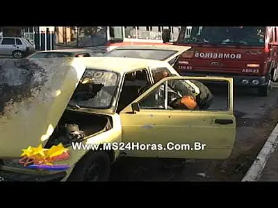 Explosão de carro-bomba em Campo Grande, MS