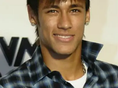Neymar já é o 5º jogador brasileiro mais rico do mundo