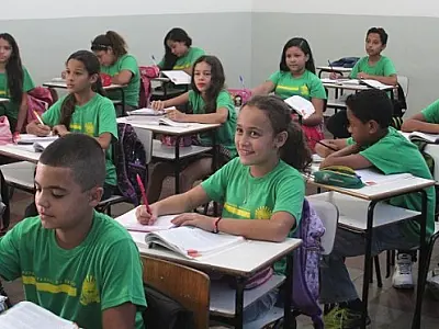 Começa nesta segunda-feira período de efetivação de matrícula na Rede Estadual de Ensino