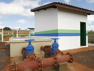 Governo do Estado e Sanesul assinam autorização de licitação para obras em Coxim