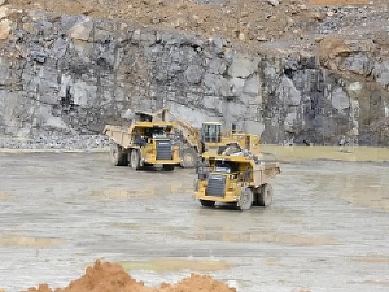 Belo Monte: índios aceitam encontro com governo, mas ocupação continua