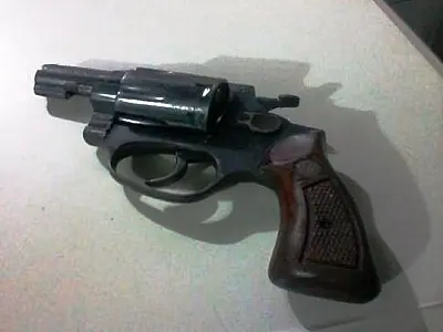PMs apreenderam jovem por porte ilegal de arma de fogo
