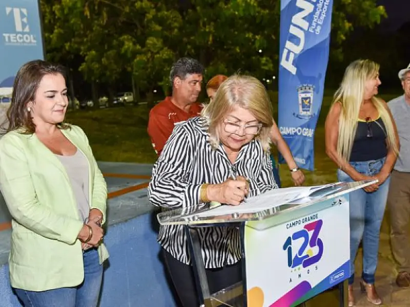 PREFEITA ADRIANE LOPES EMPOSSA NOVO GRUPO GESTOR DO PARQUE SÓTER
