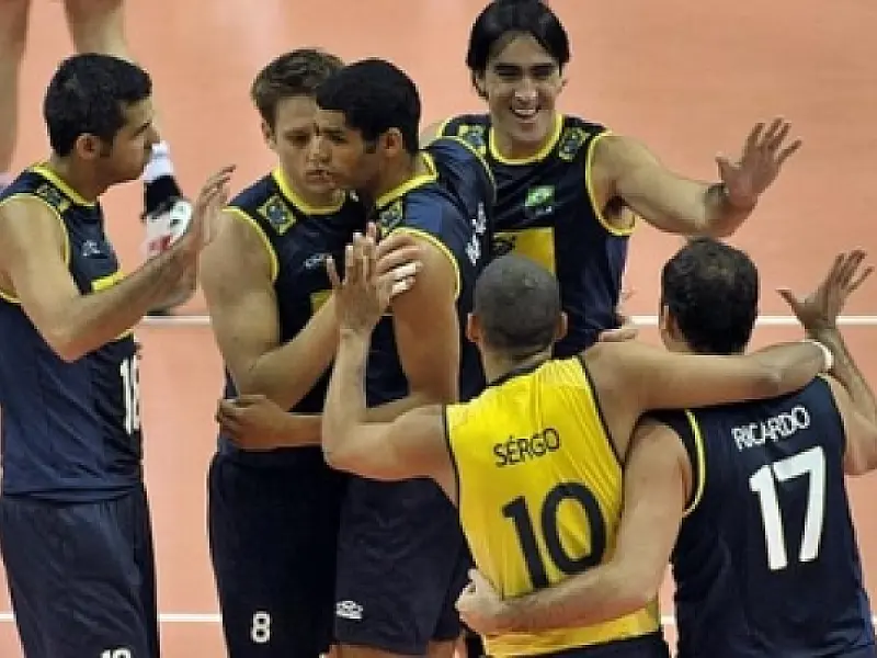 Seleção masculina de vôlei vence a Polônia e chega a 15 pontos no mundial