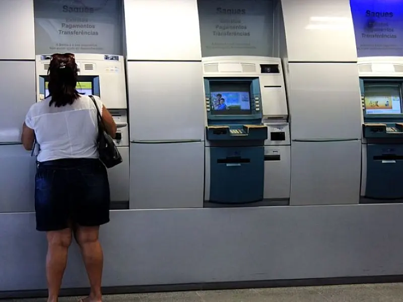 Bancos fecham em todo o país durante feriado da Paixão