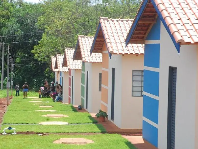 Programa Emha beneficia mais de 600 famílias nesta terça