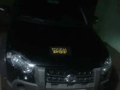 Veículo roubado é recuperado por policias em Itaquiraí