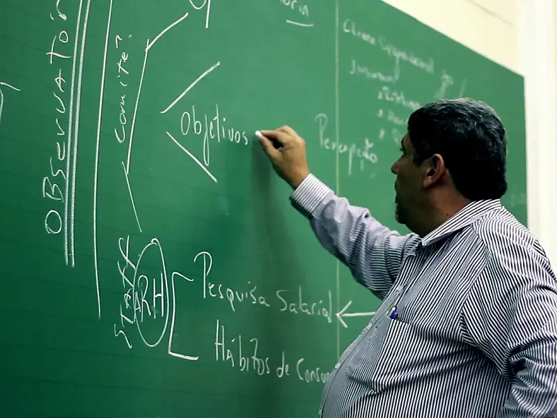 Rede Estadual está com inscrições abertas para professores temporários
