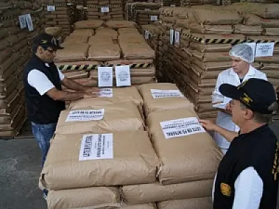Ministério da Agricultura queima toneladas de leite em pó contaminado