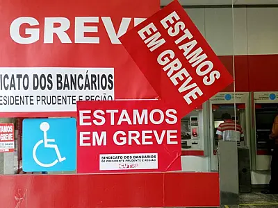 Greve dos bancários completa 30 dias e é a maior desde 2004