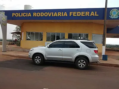 Caminhoneta furtada no interior paulista é recuperada pela PRF