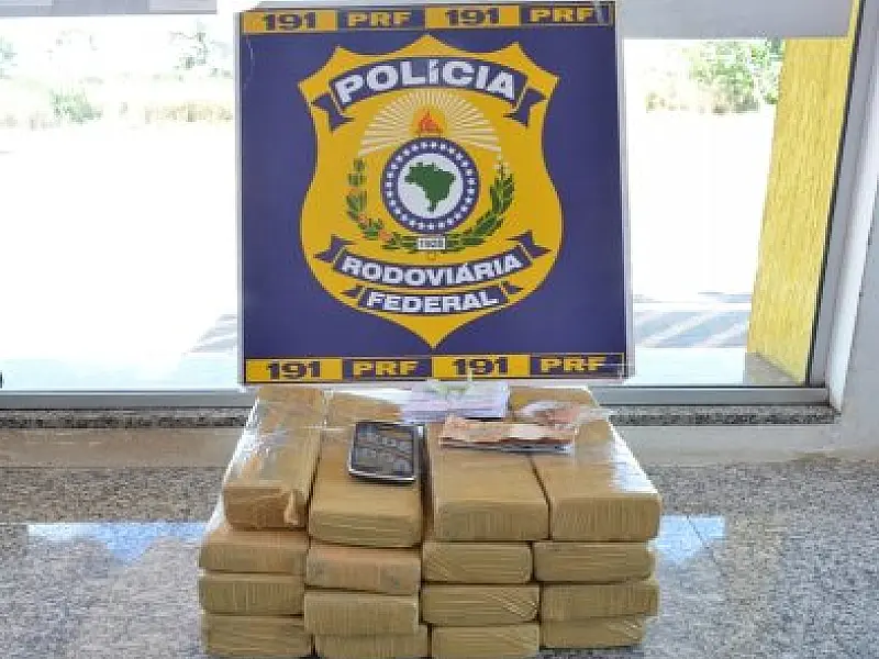 Adolescentes são apreendidas em Coxim com maconha em bagagem