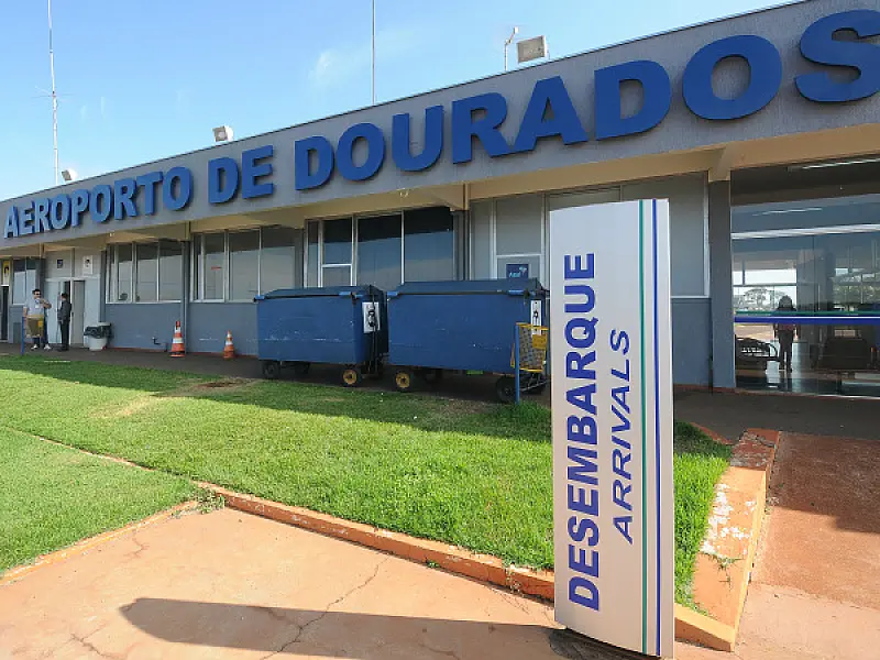 Técnicos vistoriam aeroporto de Dourados para definir voos por instrumentos