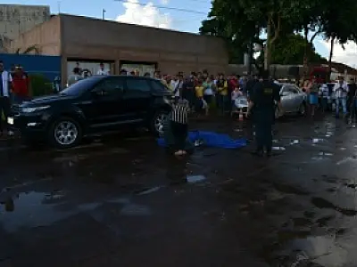 Homem é fuzilado em frente escola em Ponta Porã