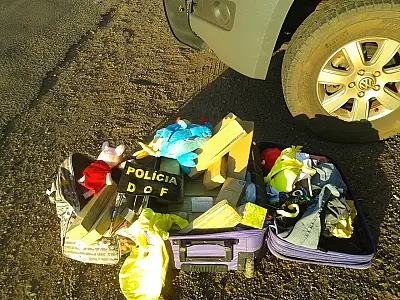 DOF apreende maconha com adolescente em ônibus na BR-463