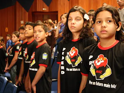 Dia do Proerd é comemorado com 184 alunos egressos do programa
