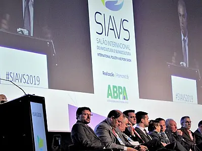 Para ampliar cadeia produtiva, Governo vai moldar suinocultura em regras similares ao Precoce MS