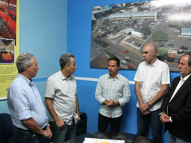 Pastelarias e lanchonetes do Mercadão Municipal ganham sistema de gás natural