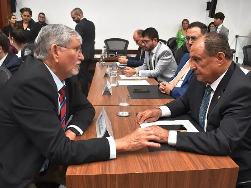 Pautadas cinco matérias na primeira sessão da semana na ALEMS