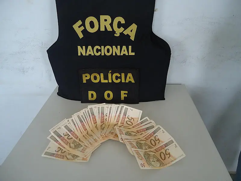 Cerca de R$ 3.800,00 em cédulas falsas são apreendidas pelo DOF e FN