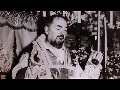 Homilia Diária.586: Sexta-feira da 14.ª Semana do Tempo Comum (I) - Sacerdotes e vítimas