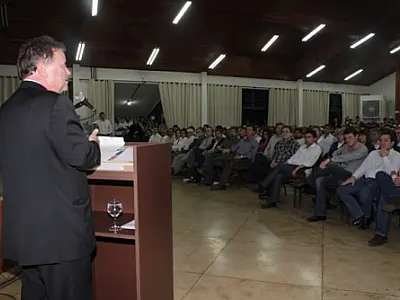 Brasil é exemplo de respeito ao meio ambiente, diz Maggi