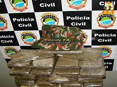 Operação em Aparecida do Taboado prende homem com maconha em ônibus