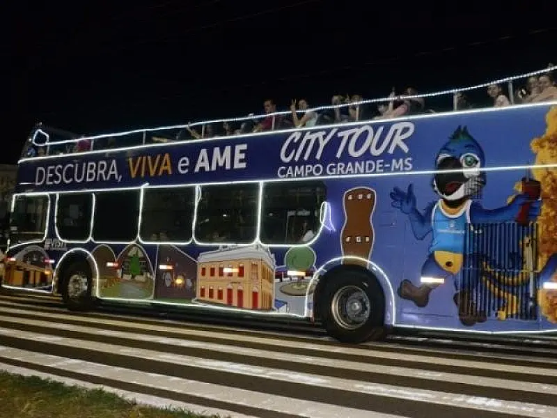 Ônibus City Tour terá apenas dois horários na véspera de Natal