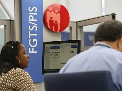 Poupança capta R$ 482 milhões no 1º dia de saque do FGTS