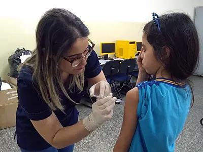 Mais de 750 mil doses de vacinas foram aplicadas em 2017 na Capital