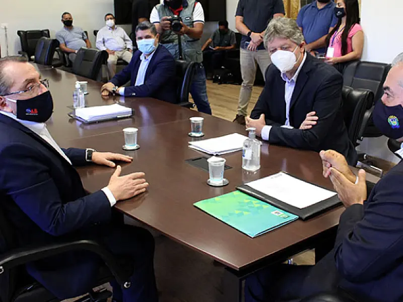 Governo firma convênio para incentivar projetos de inovação na área jurídica