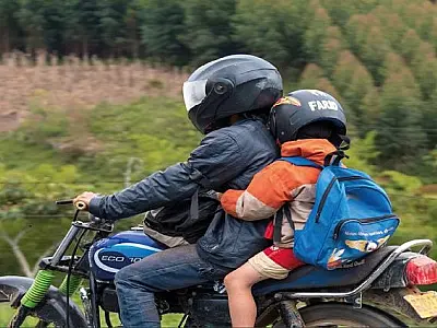 Mudanças no CTB: Nova Lei proíbe o transporte de menores de 10 anos em motocicletas

