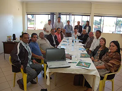 Metalúrgicos da região Centro-Oeste discutem na Capital o fortalecimento do setor