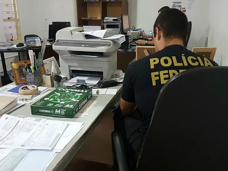 Empresários suspeitos de fraude em licitações federais são alvos da polícia