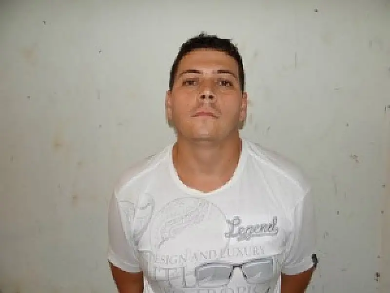 Agentes encontram mais de 200 bolas de haxixe dentro da cueca de preso